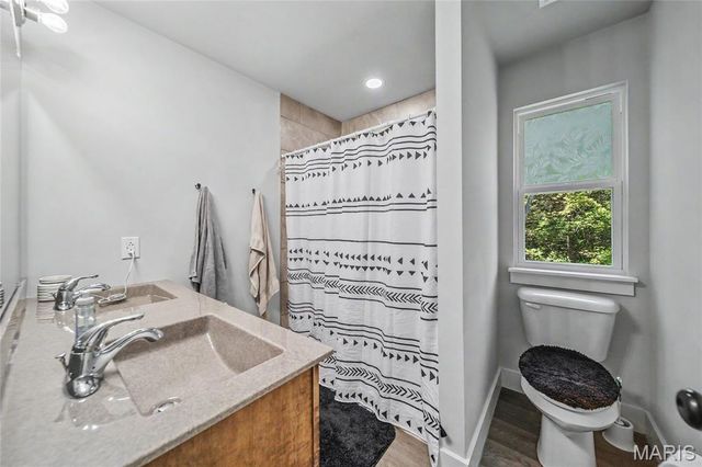 4715 Tillman Trail, Farmington, MO 63640