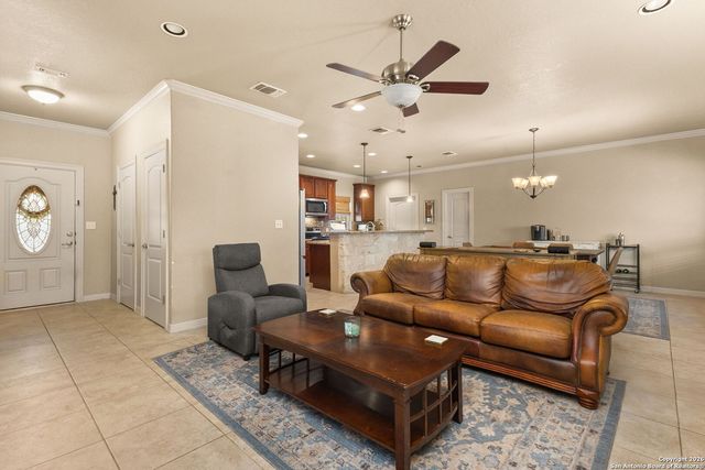 889 Sundown, Fischer, TX 78623