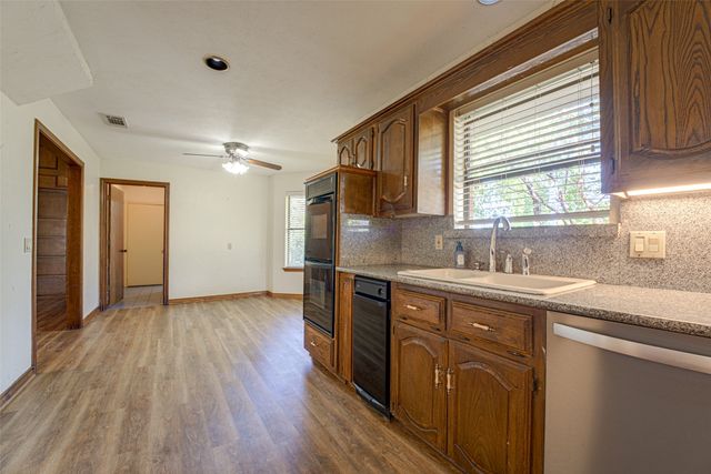 10 Cypress Court, Heath, TX 75032