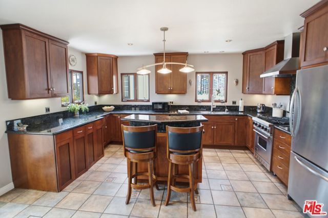 1232 Rock View Street, Los Angeles, CA 90041