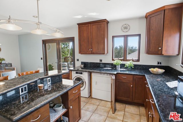 1232 Rock View Street, Los Angeles, CA 90041