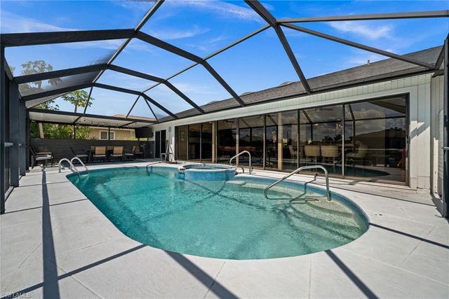 3911 25th CT, Cape Coral, FL 33914
