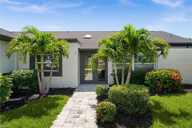 3911 25th CT, Cape Coral, FL 33914