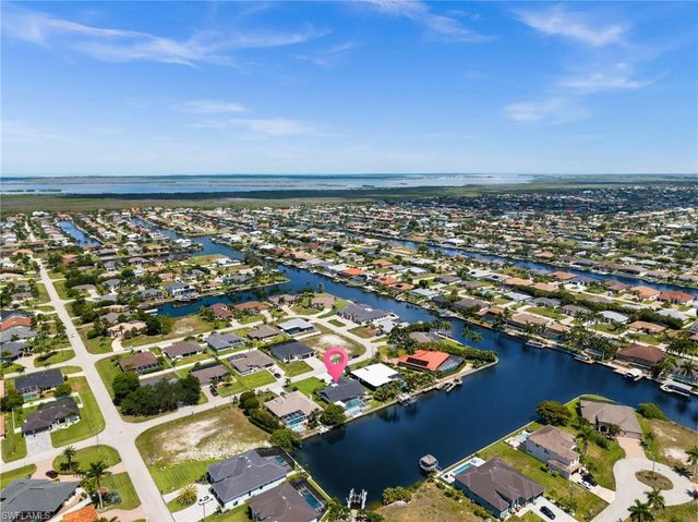 3911 25th CT, Cape Coral, FL 33914