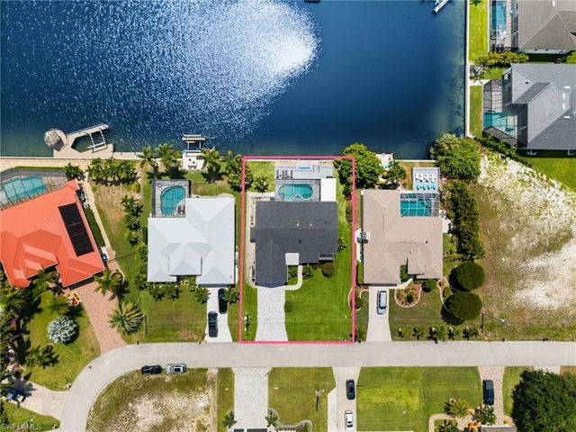 3911 25th CT, Cape Coral, FL 33914
