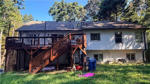 3767 Memorial Parkway NW, Kennesaw, GA 30152