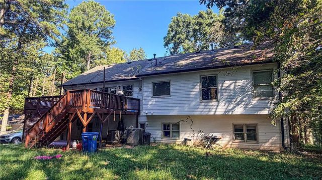 3767 Memorial Parkway NW, Kennesaw, GA 30152
