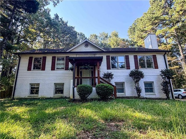 3767 Memorial Parkway NW, Kennesaw, GA 30152