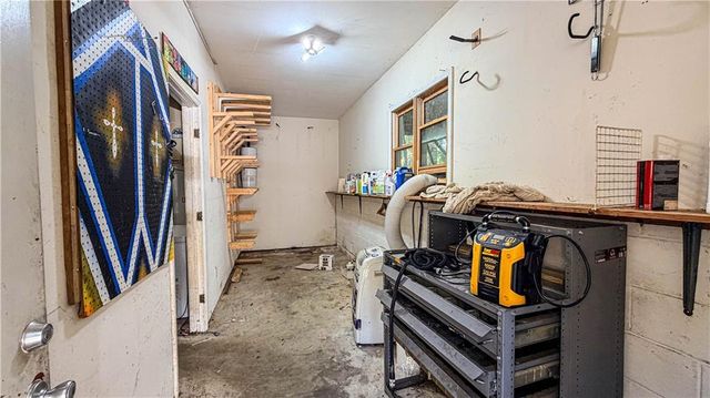 3767 Memorial Parkway NW, Kennesaw, GA 30152