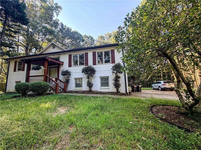 3767 Memorial Parkway NW, Kennesaw, GA 30152