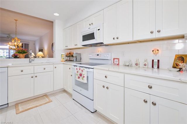 9100 Southmont CV # 105, Fort Myers, FL 33908