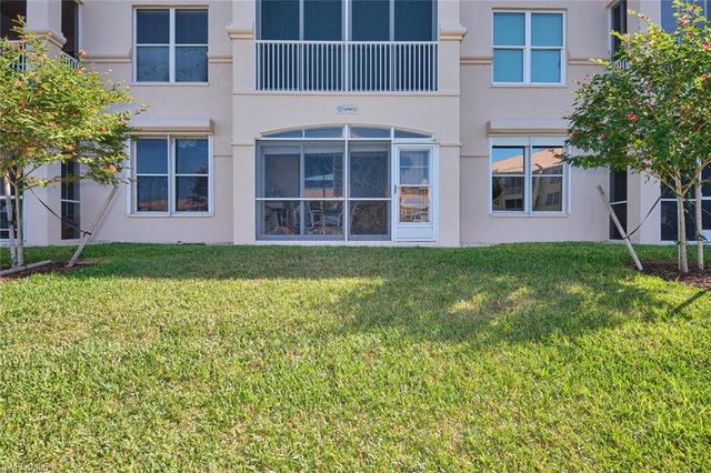 9100 Southmont CV # 105, Fort Myers, FL 33908