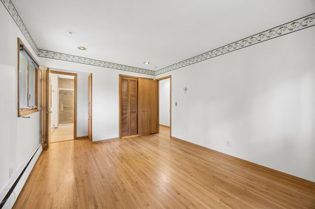 290 Rice Creek Boulevard NE, Fridley, MN 55432