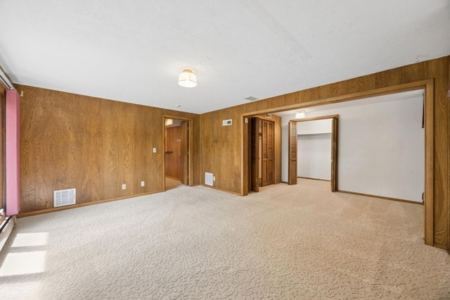 290 Rice Creek Boulevard NE, Fridley, MN 55432