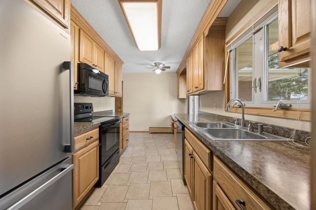 290 Rice Creek Boulevard NE, Fridley, MN 55432