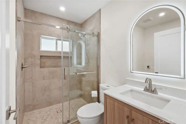 16511 San Fernando Mission Boulevard, Granada Hills, CA 91344