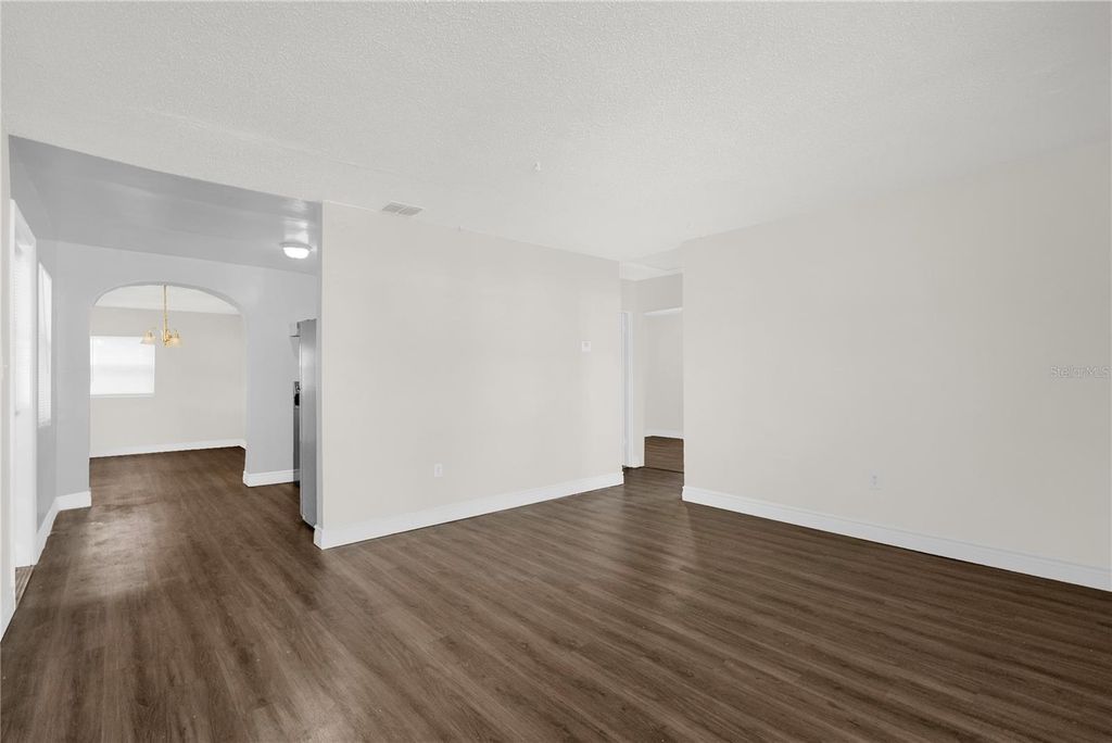 Image 5 of property listing at 1804 RILEY AVENUE, Orlando, FL 32805