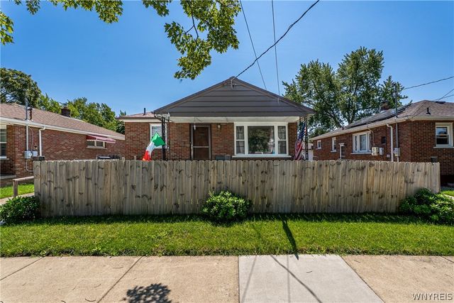 2961 North Avenue, Niagara Falls, NY 14305