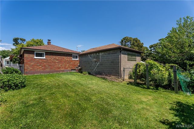 2961 North Avenue, Niagara Falls, NY 14305