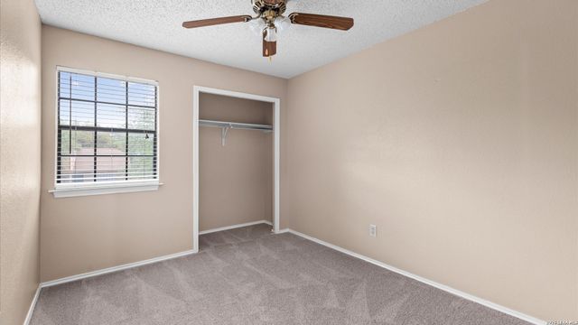 3909 Ogelthorpe, Schertz, TX 78154