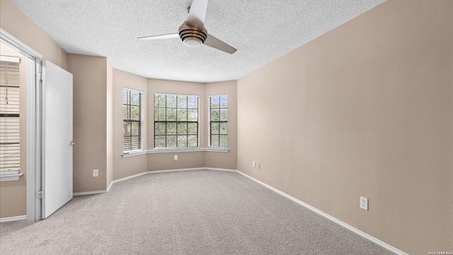 3909 Ogelthorpe, Schertz, TX 78154