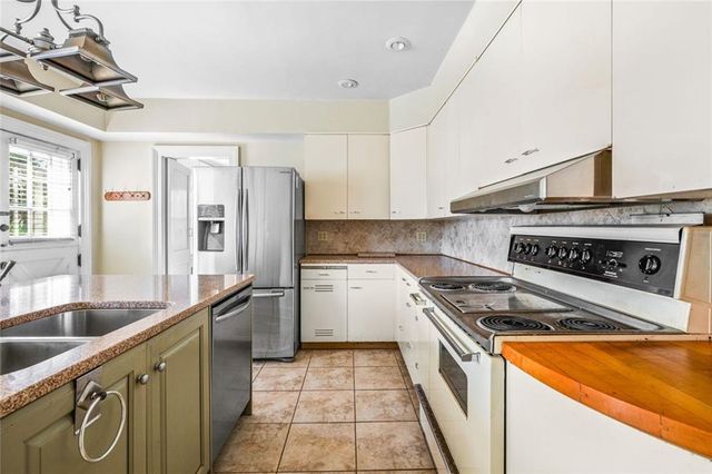 351 N Woodland SW Drive, Marietta, GA 30064