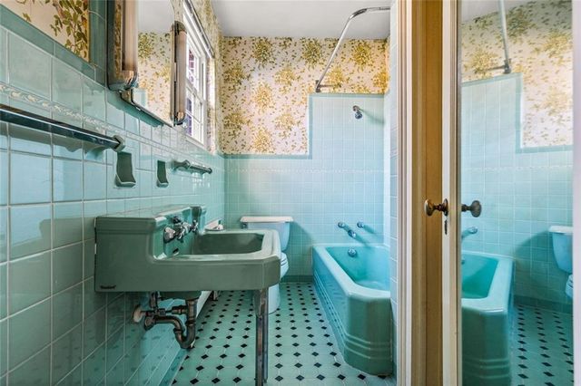 351 N Woodland SW Drive, Marietta, GA 30064