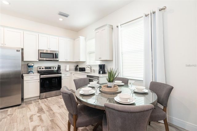 8096 KNEE DEEP ROAD, Kissimmee, FL 34747