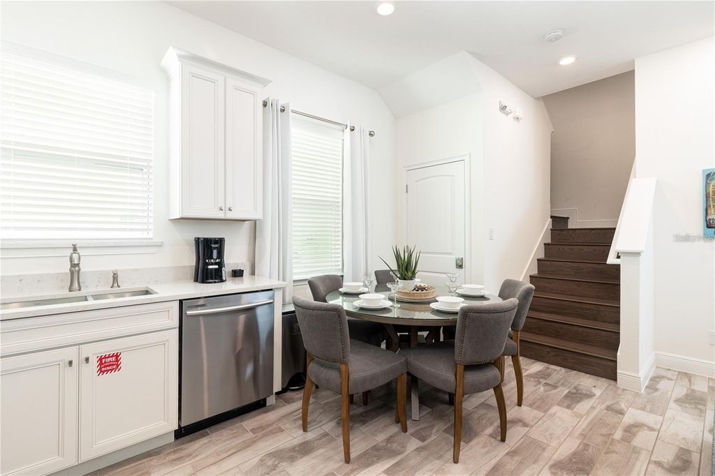 Image 9 of property listing at 8096 KNEE DEEP ROAD, Kissimmee, FL 34747