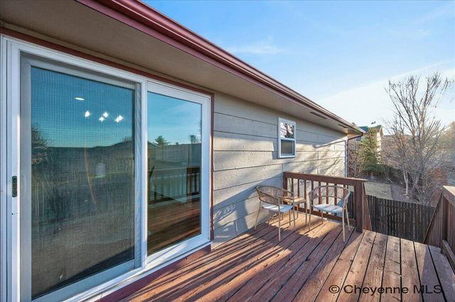 5163 NEWLAND AVE, Cheyenne, WY 82009