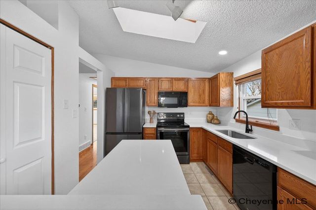 5163 NEWLAND AVE, Cheyenne, WY 82009