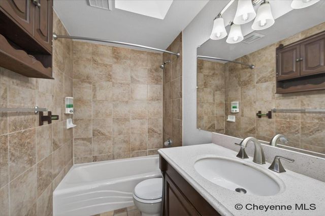 5163 NEWLAND AVE, Cheyenne, WY 82009