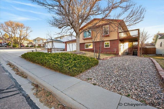 5163 NEWLAND AVE, Cheyenne, WY 82009