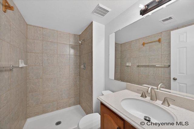 5163 NEWLAND AVE, Cheyenne, WY 82009