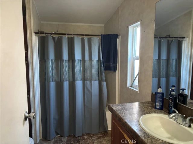 1826 W 19th 18, Highland, CA 92411