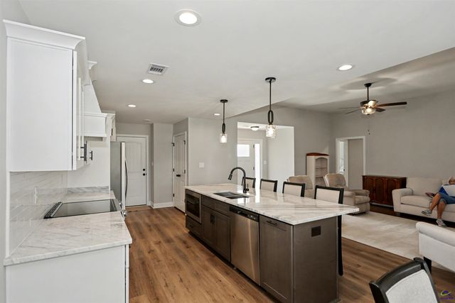 219 Overton Drive, Perry, GA 31069