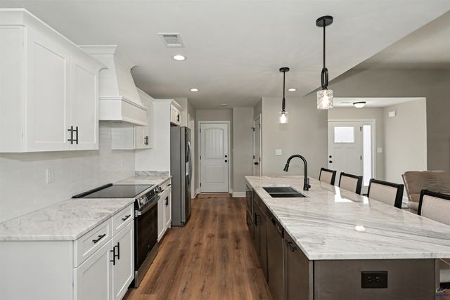 219 Overton Drive, Perry, GA 31069