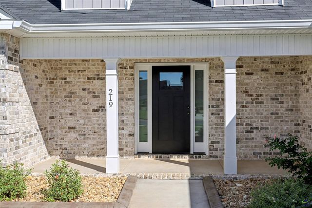 219 Overton Drive, Perry, GA 31069