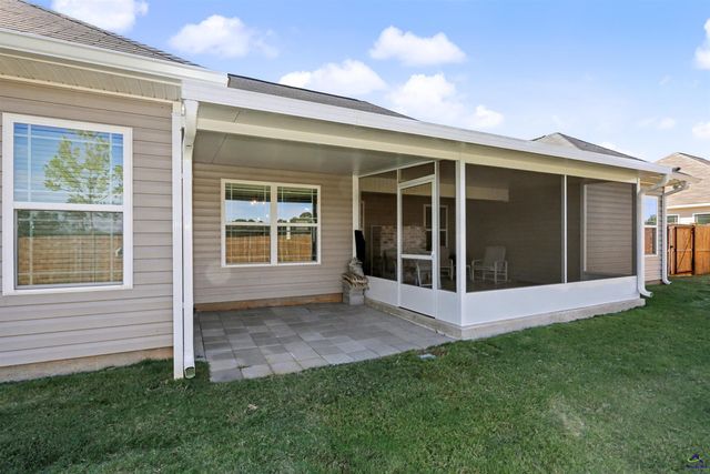 219 Overton Drive, Perry, GA 31069