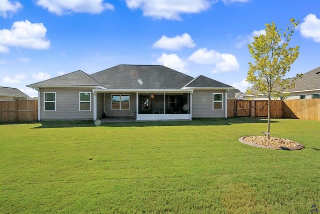 219 Overton Drive, Perry, GA 31069