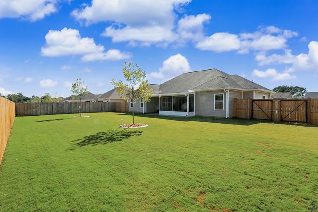 219 Overton Drive, Perry, GA 31069