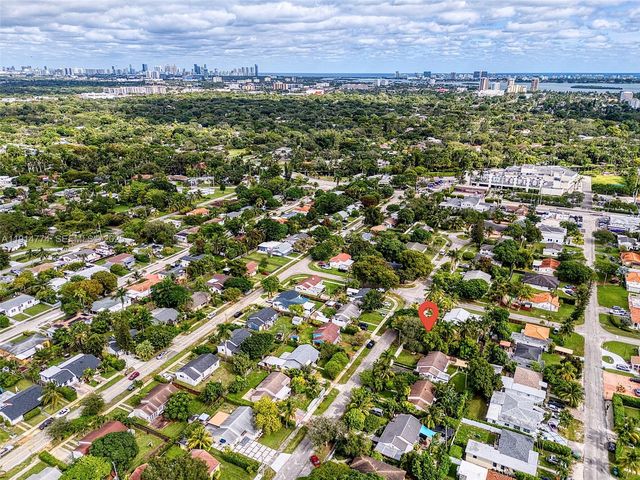 480 NE 110th St, Miami, FL 33161