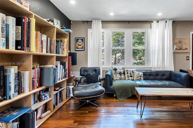 480 NE 110th St, Miami, FL 33161