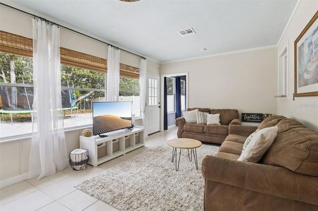 27627 LOIS DRIVE, Tavares, FL 32778