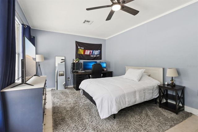 27627 LOIS DRIVE, Tavares, FL 32778