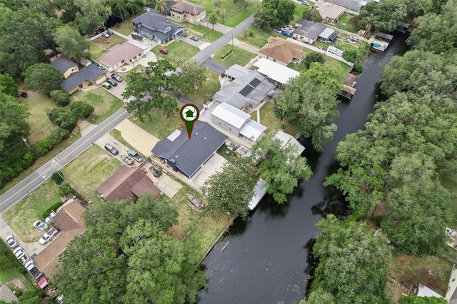 27627 LOIS DRIVE, Tavares, FL 32778