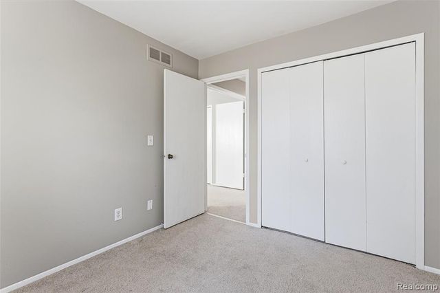 41009 Southwind Drive, Canton, MI 48188