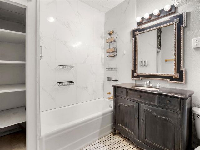 1808 Foster St Street, Lake Charles, LA 70601