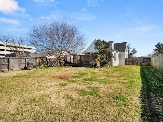 1808 Foster St Street, Lake Charles, LA 70601