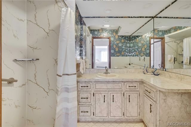 22 Wild Olive Court, Homosassa, FL 34446